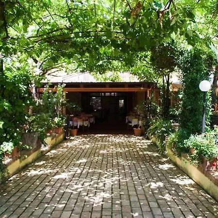 Solari Hotel
